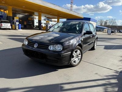 Gebraucht VW Golf IV 115 PS (84 kW) 2001 Schwarz Kleinwagen