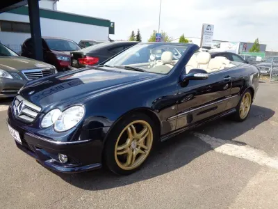Gebraucht Mercedes CLK500 AMG 387 PS (284 kW) 2009 Blau Cabrio
