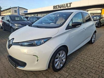 Weiss nacre Gebraucht 2013 Renault Zoe Zen Kleinwagen | 8.900 €