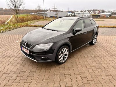 gebraucht Seat Leon X-Perience 4 Drive DSG Pano