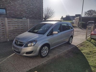 Gebraucht Opel Zafira Family 116 PS (85 kW) 2012 Silber Van / Kleinbus