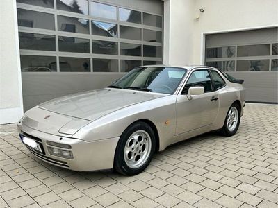 Porsche 944 Turbo