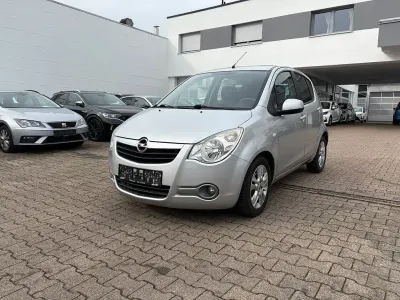 Gebraucht Opel Agila Edition 94 PS (69 kW) 2011 Silber Kleinwagen
