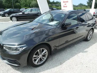 Gebraucht BMW 520 Sport Line 190 PS (139 kW) 2018 Grau Kombi