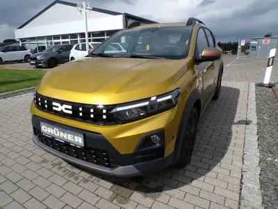 Neu Dacia Sandero Extreme 122 PS (89 kW) 2026 Gelb SUV