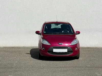 Gebraucht Ford Ka Titanium 69 PS (50 kW) 2012 Rot Kleinwagen