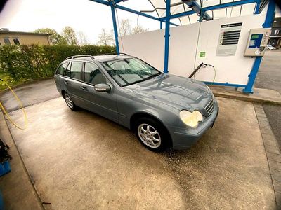 Gebraucht Mercedes C200 122 PS (89 kW) 2004 Kombi