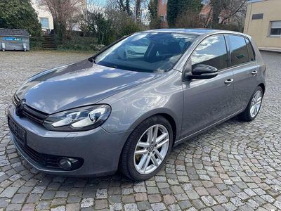 Gebraucht VW Golf VI Highline 140 PS (102 kW) 2010 United grey metallic Kleinwagen