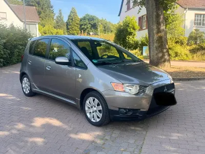 Gebraucht Mitsubishi Colt 95 PS (69 kW) 2010 Grau Kleinwagen
