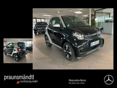 Gebraucht Smart ForTwo Electric Drive Passion Premium 60 kW (82 PS) 2023 Schwarz Coupé