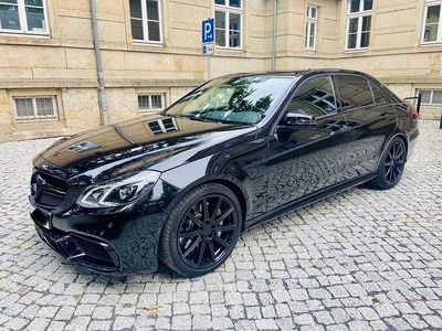 Mercedes E63 AMG