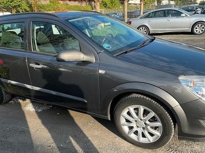 Second-hand Opel Astra 140 CP (102 kW) 2009 Maro Break