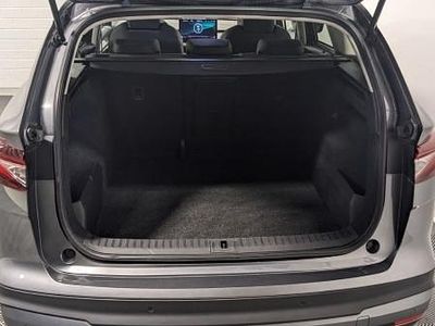 Metallic Gebraucht 2023 Skoda Enyaq iV Loft SUV | 27.610 € (Etwas zu teuer)