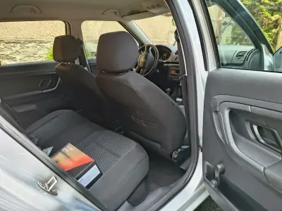 Gebraucht Skoda Fabia Style 105 PS (77 kW) 2010 Silber Kombi