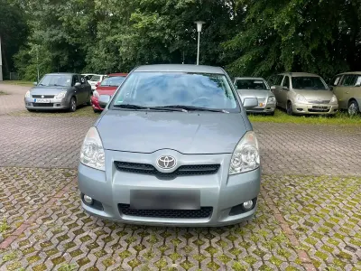 Gebraucht Toyota Corolla Verso 129 PS (94 kW) 2009 Blau Van / Kleinbus