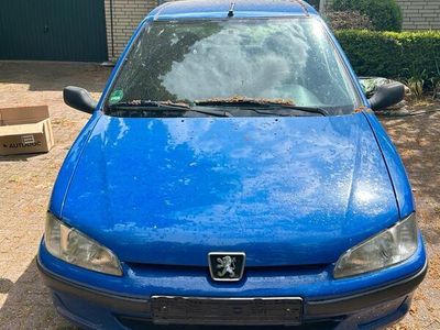 Peugeot 106