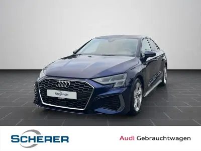 Gebraucht Audi A3 Basis 150 PS (110 kW) 2021 Blau (metallic) Limousine