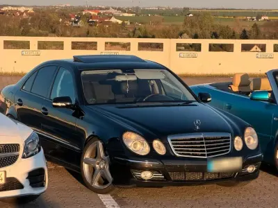 Brugt Mercedes E320 204 HK (150 kW) 2003 Sort Sedan