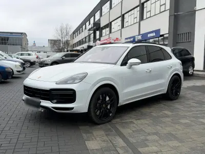 Gebraucht Porsche Cayenne Turbo 550 PS (404 kW) 2018 Weiß SUV