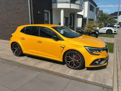 Gebraucht Renault Mégane IV Trophy 300 PS (220 kW) 2023 Gelb Limousine
