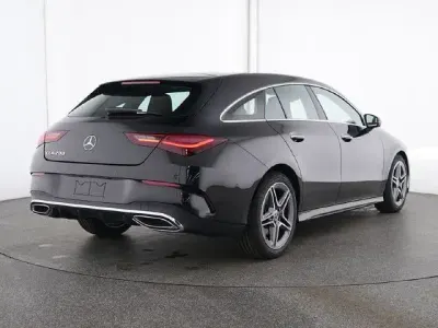 Gebraucht Mercedes CLA200 Shooting Brake AMG 163 PS (119 kW) 2025 Schwarz Kombi