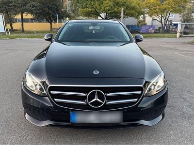 Mercedes E220