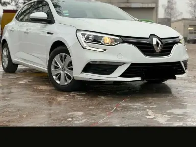 Używany Renault Mégane Dynamique 110 KM (80 kW) 2016 Sedan/Limuzyna