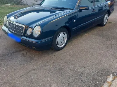 Gebraucht Mercedes E200