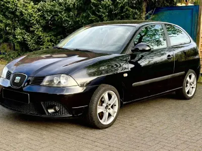 Usata Seat Ibiza 86 CV (63 kW) 2009 Nero Utilitaria