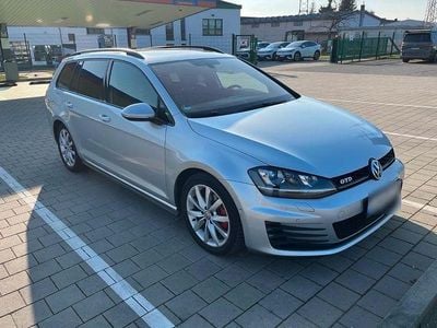 Usata VW Golf VII GTD 184 CV (135 kW) 2017 Grigio Station wagon