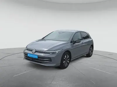 Gebraucht VW Golf VIII Goal 116 PS (85 kW) 2025 Mondsteingrau Limousine