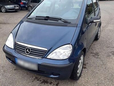 Blau Gebraucht 2004 Mercedes A160 Classic Kleinwagen | 3.999 € (Teuer)
