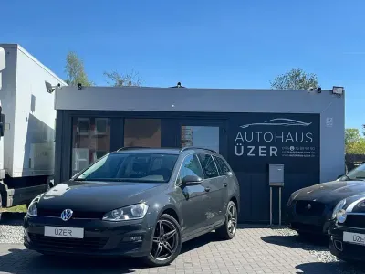 Gebraucht VW Golf VII Trendline 110 PS (80 kW) 2016 Grau Kombi