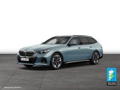 Brugt BMW 550e M Sport 489 HK (359 kW) 2025 Grøn Stationcar