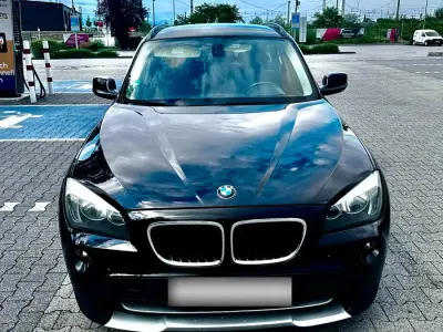 Gebraucht BMW X1 177 PS (130 kW) 2012 Schwarz SUV
