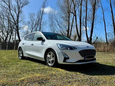 Gebraucht Ford Focus Cool & Connect 120 PS (88 kW) 2018 Weiß Limousine