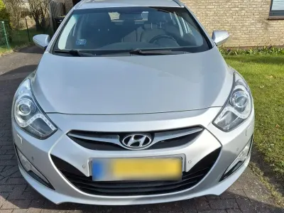 Gebraucht Hyundai i40 Style 136 PS (100 kW) 2014 Grau Kombi