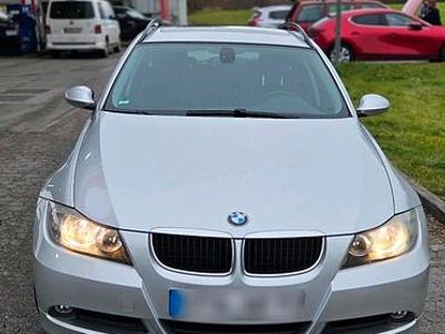 Silber Gebraucht 2008 BMW 320 Kombi | 4.600 € (Fairer Preis)