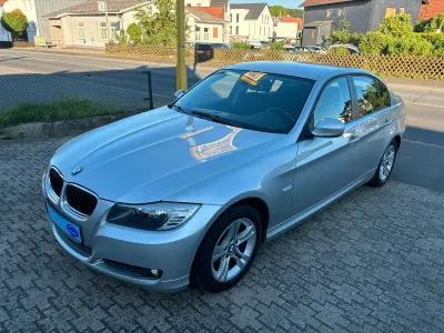 Gebraucht BMW 320 Comfort Edition 170 PS (125 kW) 2009 Silber Limousine