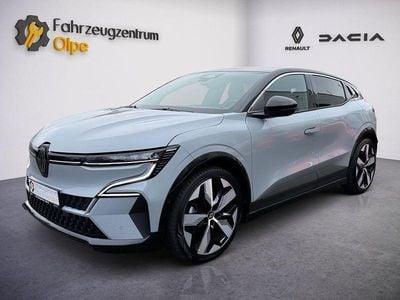 Gebraucht Renault Megane E-Tech Techno 160 kW (218 PS) 2023 Rafale grau kqj + schwarz gne Limousine