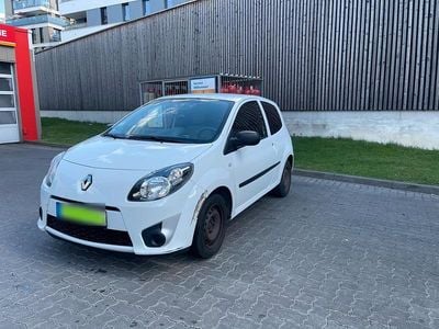 Second-hand Renault Twingo 75 CP (55 kW) 2011 Alb Hatchback