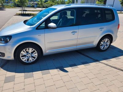 gebraucht VW Touran Touran2.0 TDI DPF BlueMotion Technology DSG Life