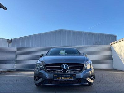 Gebraucht Mercedes A180 122 PS (89 kW) 2013 Grau Limousine