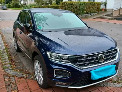 Gebraucht VW T-Roc United 150 PS (110 kW) 2020 Blau SUV