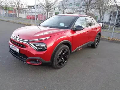 Gebraucht Citroën C4 PureTech 131 PS (96 kW) 2021 Lackierung elixierrot Limousine