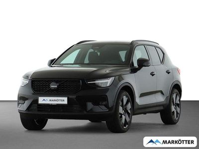 Neu Volvo XC40 Plus 163 PS (119 kW) 2025 Schwarz SUV