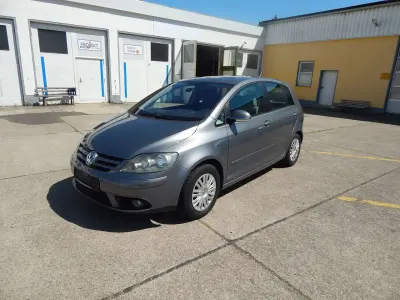 Gebraucht VW Golf Plus Cross Comfortline 105 PS (77 kW) 2007 United grey metallic Kleinwagen