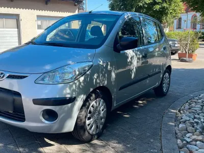 Gebraucht Hyundai i10 67 PS (49 kW) 2008 Silber Kleinwagen