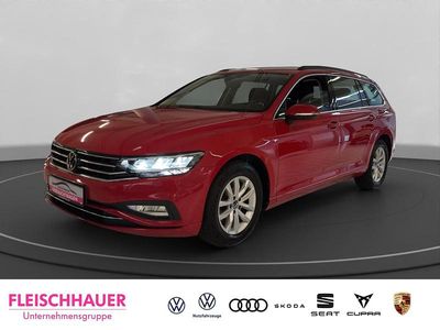 Gebraucht VW Passat Business 122 PS (89 kW) 2023 Rot Kombi