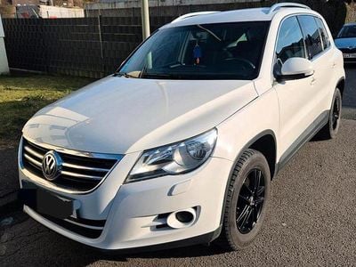 Gebraucht VW Tiguan 140 PS (102 kW) 2011 Weiß SUV